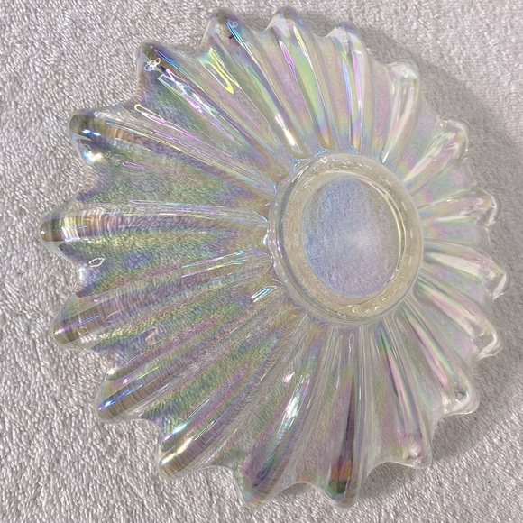 Vintage Federal Glass Iridescent Petal Plate Sunburst Plate Glass Art - Picture 7 of 9